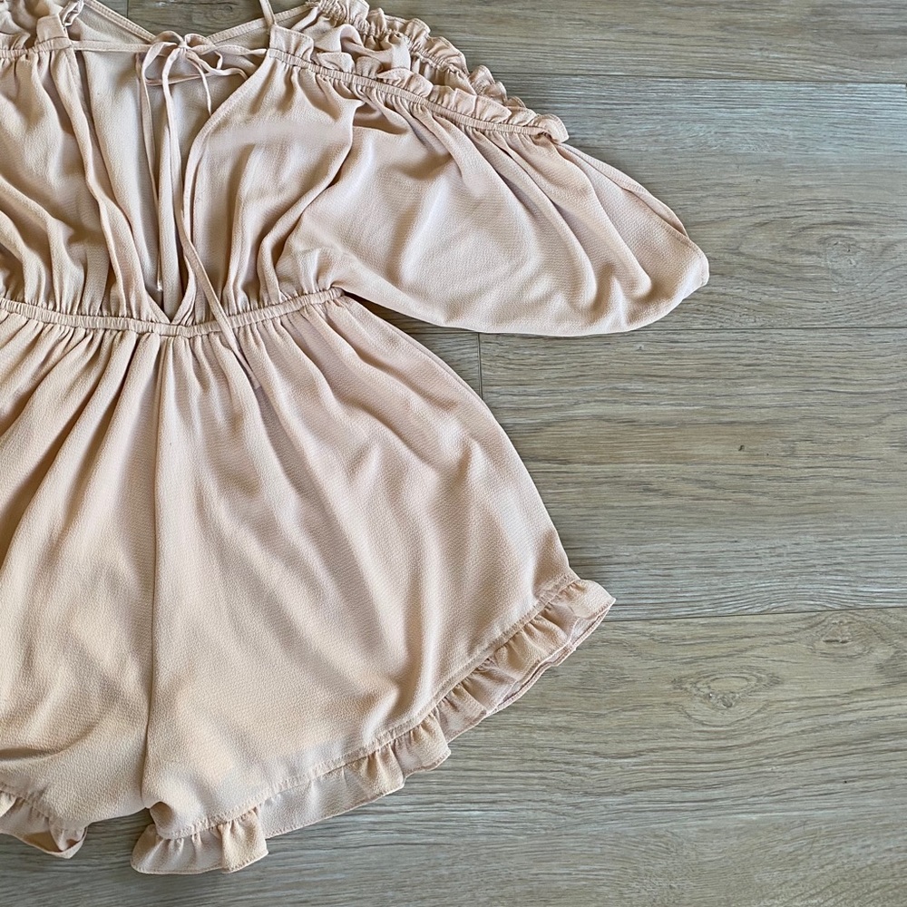Romper - Picture 11 of 13